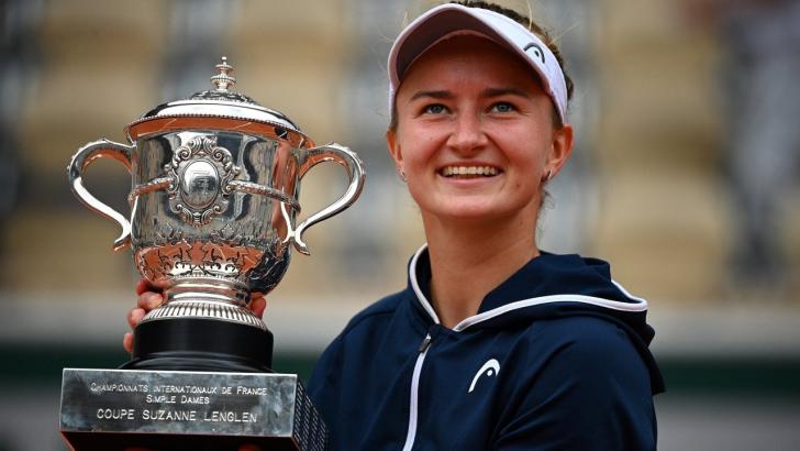 The 2021 champion Barbora Krejcikova